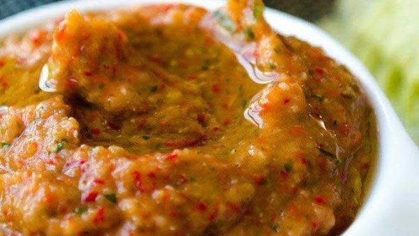 طريقة عمل البابا غنوج بالوصفة الأصلية