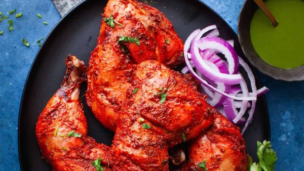 بمذاق لا يقاوم.. طريقة عمل الدجاج التندورى