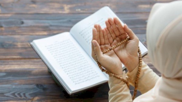 أذكار صلاة الفجر مكتوبة كاملة.. أفضل ما يقال بعد الفجر من تسبيح واستغفار ودعاء