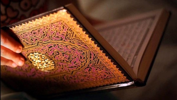 ما حكم الحلف على المصحف كذبًا لتجنب المشكلات؟.. أمين الإفتاء يجيب