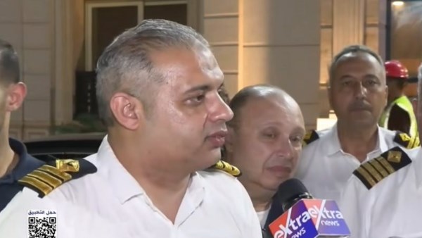 بطل إنقاذ سفينة دمياط يحكي تفاصيل الساعات الأولى من الحريق