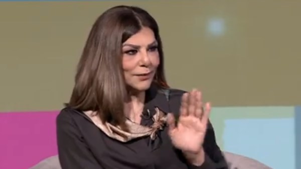 هل التنازل عن خط الموبايل ينهي مسؤوليتك القانونية؟.. محامية توضح