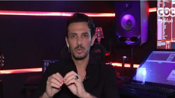 موزع موسيقي: عمرو دياب استطاع أن يحافظ على حضوره مع أجيال متعاقبة