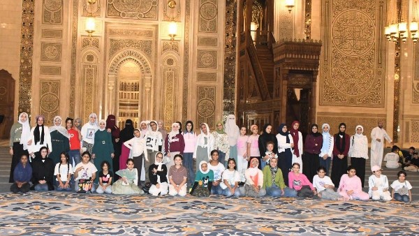زيارة تثقيفية.. 100 طفل من حفظة القرآن يشاهدون معالم مسجد مصر بالعاصمة الجديدة| صور