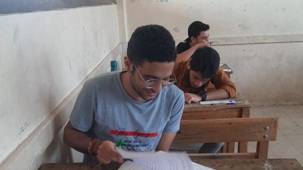 الدور الثاني.. طلاب الإبتدائية والإعدادية الأزهرية يمتحنون اليوم اللغة العربية والهندسة
