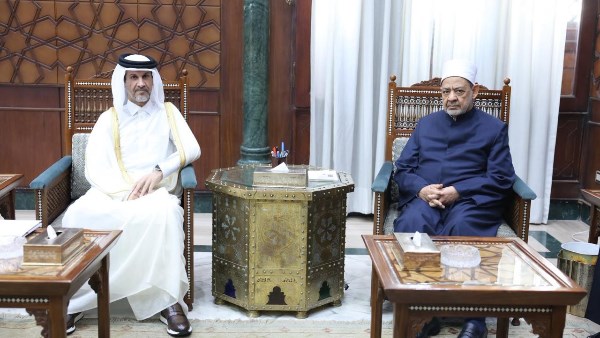 الإمام الأكبر: الأزهر مستعد لتوسيع التعاون وتدريب أئمة قطر