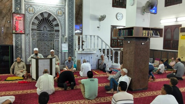 احتفاءً بربيع الأنوار.. برنامج دعوي وإيماني متكامل في مساجد القاهرة