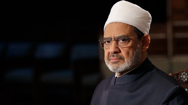 شيخ الأزهر يكشف الفارق بين عدالة الحروب التي قادها النبي ووحشيتها في العصر الحالي