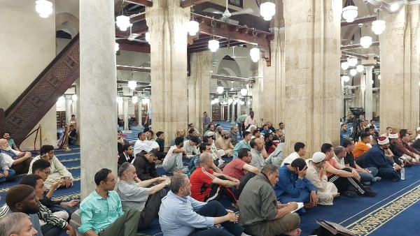 بث مباشر.. يوم السرد العالمي لقراءة القرآن الكريم من الجامع الأزهر