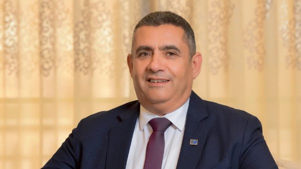 برلماني : توجيهات الرئيس تعيد الانضباط للسوق العقاري وتحمي الشواطئ كحق عام