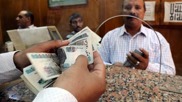 «أنت متوفي».. إيهاب منصور يكشف واقعة صادمة لمواطن ذهب لصرف معاشه