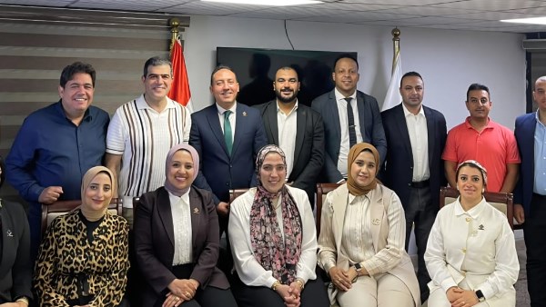التنسيقية تناقش توطين صناعة الدواء في مصر