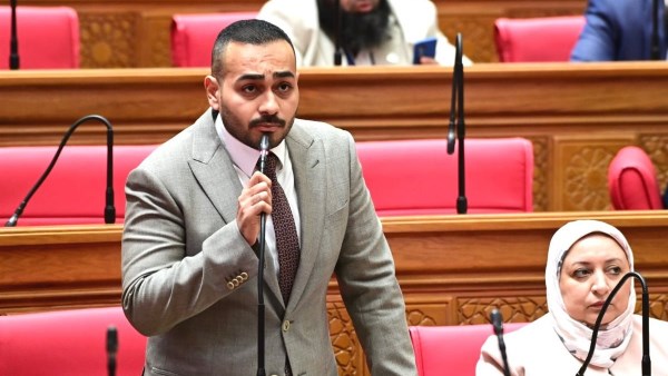 الشيكارة بـ2000 جنيه .. سؤال برلماني لكشف لغز تسرب الأسمدة المدعمة