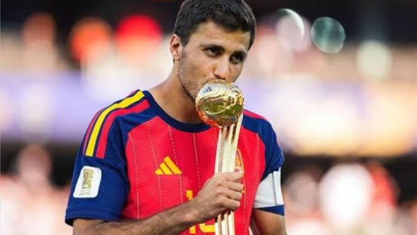 برشلونة يقترب من حسم صفقة رودري.. وراتب ضخم يجعله الأعلى أجرًا في الفريق
