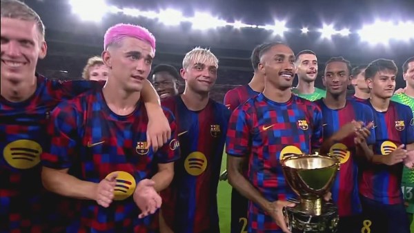 رافينيا رجل مباراة الأهلي وبرشلونة في كأس خوان جامبر