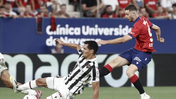 أوساسونا وليفانتي يحصدان أول نقطة في الدوري الإسباني