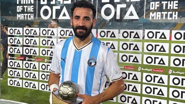 مهند لاشين رجل مباراة بيراميدز والمصري
