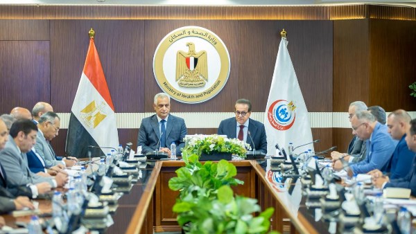 لدعم رؤية مصر 2030.. خطة مشتركة بين الإنتاج الحربي والصحة لتطوير الرعاية الطبية| صور