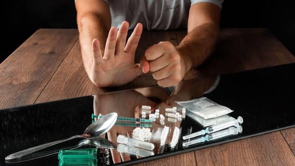 الصحة: علاج الإدمان ليس سلعة.. والمريض ليس مشروعا للربح