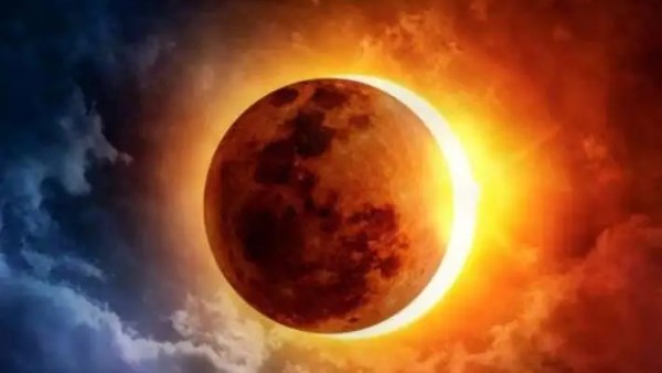 تزامنا مع حدوثها اليوم.. متى تصلى صلاة الكسوف وكيف تؤدى؟