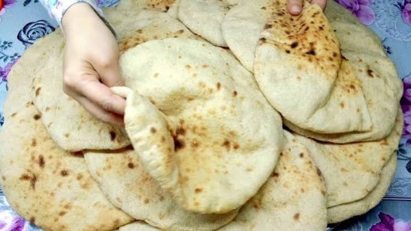 الرغيف بكام؟.. ارتفاع سعر الخبز الحر بعد وصول طن الدقيق إلى 20 ألف جنيه