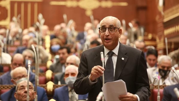الشعب الجمهوري: حملات التعليم العالي ضد الكيانات الوهمية خطوة هامة لحماية مستقبل الطلاب