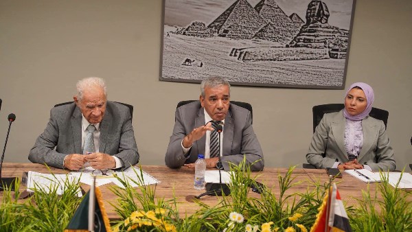 الشعراوي بندوة الوعي: تعزيز التعاون بين الأحزاب ومراكز الفكر لدعم العلاقات المصرية مع دول حوض النيل