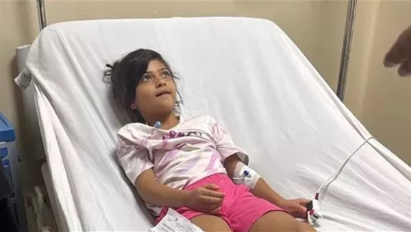 تفاصيل حالة الطفلة مكة بعد فقد الوعي والحركة بسبب دواء خاطئ.. فيديو