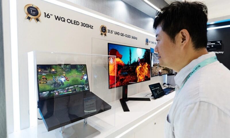 “سامسونغ” تكشف أول شاشة OLED للابتوب بمعدل تحديث 300 هرتز