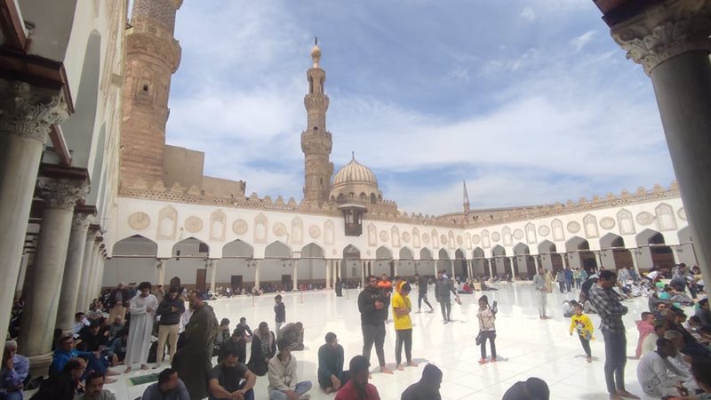 نقل شعائر صلاة الجمعة من مسجد الأزهر الشريف (بث مباشر)