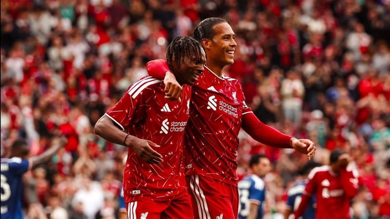 ليفربول يختتم مبارياته الودية بالفوز على كومو 2-0