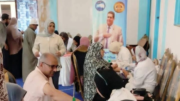 “مستقبل وطن دمياط” ينظم قافلة طبية تخدم 500 مواطن بكفر البطيخ