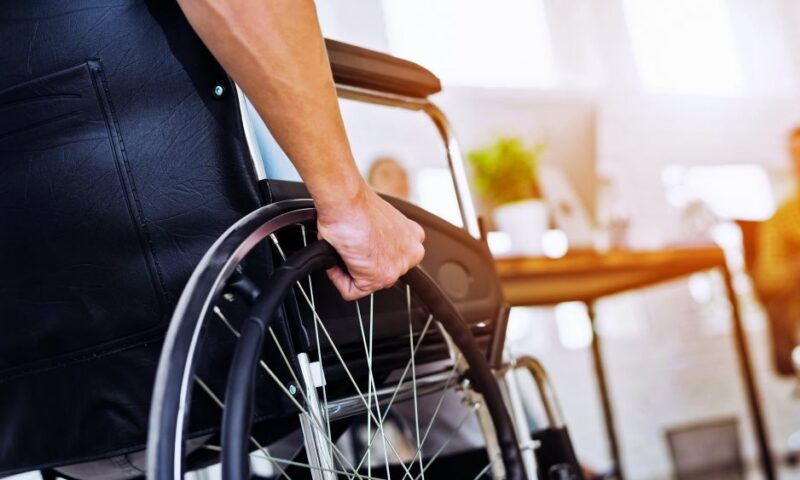 قانون حقوق ذوي الإعاقة.. مزايا وحوافز لضمان العمل والدمج والمساواة