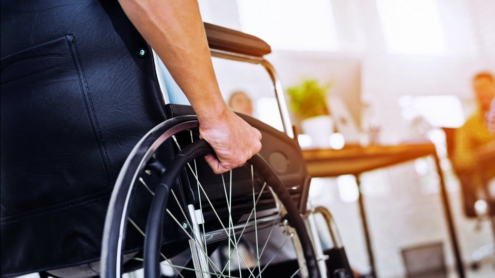 قانون حقوق ذوي الإعاقة.. مزايا وحوافز لضمان العمل والدمج والمساواة