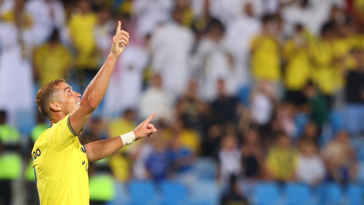 رونالدو يهز الشباك في الظهور الأول بعد الزواج 