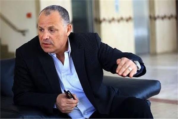 أبو ريدة يشهد جلسة تجديد عقد التوأم حسام وإبراهيم حسن مع منتخب مصر
