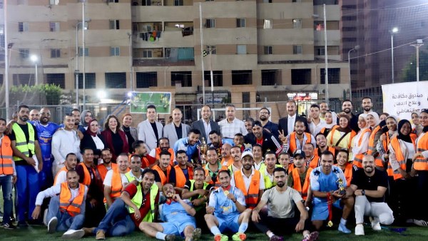 مدير صندوق مكافحة الإدمان يلتقي مجموعة من المتعافين من أبناء محافظة الإسكندرية
