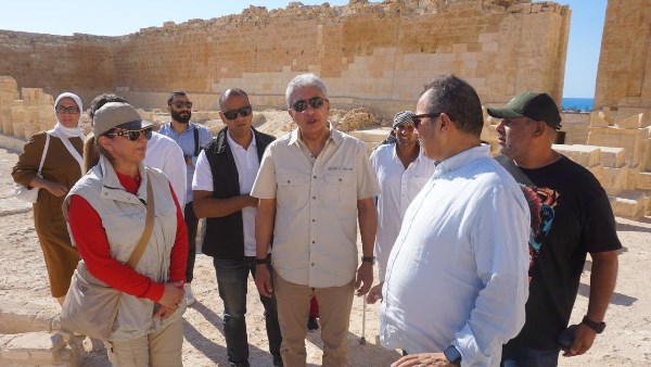 «المقبرة العظمى لأوزيريس».. وزير السياحة يتفقد أعمال بعثة «تابوزيريس ماجنا»