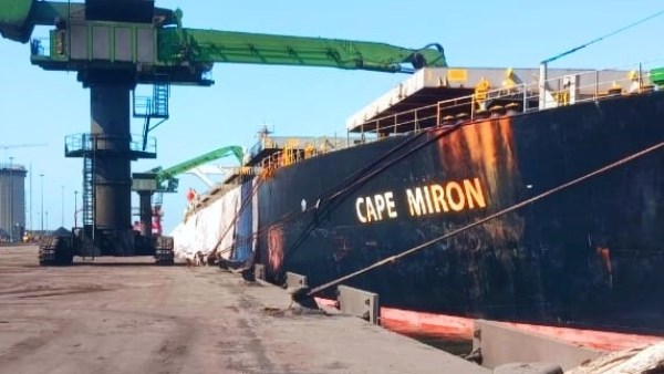 اقتصادية قناة السويس: ميناء شرق بورسعيد يستقبل السفينة CAPE MIRON بمحطة سكاي بورتس متعددة الأغراض