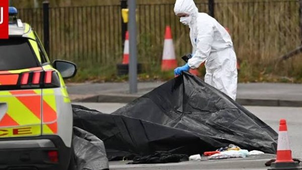 تفاصيل إصابة 4 أشخاص في حادث طعن وسط لندن