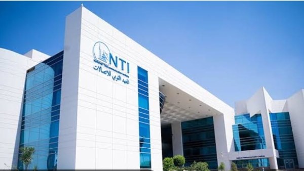 “القومي للاتصالات” يعلن فتح باب التسجيل في الدبلومات المتخصصة بهندسة الاتصالات المعتمدة من “الأعلى للجامعات”