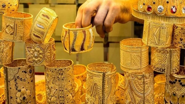 أسعار الذهب بمصر في مستهل التعاملات المسائية.. وعيار 21 بـ6110 جنيهات