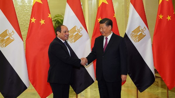 مصر توقيت استثنائي.. لماذا تتزايد أهمية السوق المصرية لبكين؟