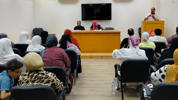 صالون الثقافة الجماهيرية بطور سيناء يناقش دور القوة الناعمة في بناء الإنسان