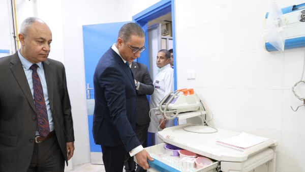 محافظ الجيزة يفتتح وحدتي مناظير الجهاز الهضمي ورعاية القلب بمستشفى الحوامدية العام