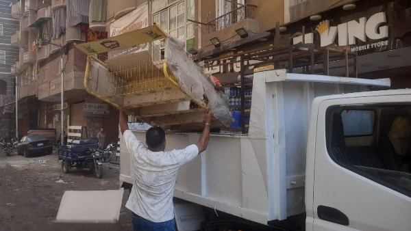 حي بولاق الدكرور يشهد حملات مكبرة لتطوير الشوارع ورفع كفاءة الخدمات والمرافق
