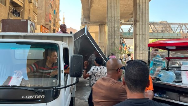 جهود مكثفة لرفع كفاءة النظافة والانضباط بشوارع حي بولاق الدكرور