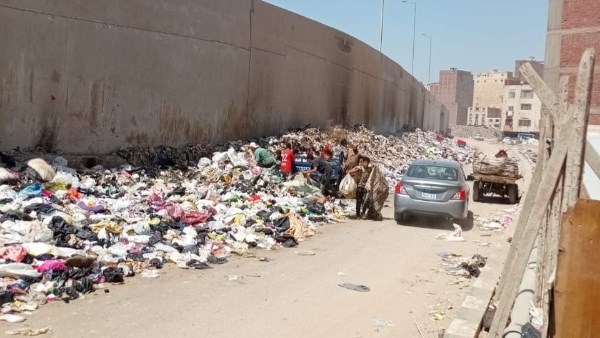 هيئة النظافة والتجميل بالجيزة ترفع 400 طن مخلفات وتفتح الطريق أمام حركة السيارات بالهرم