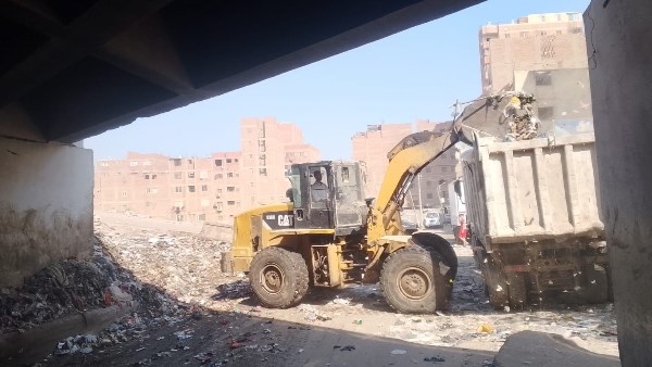رفع أطنان من الرتش والمخلفات بأحياء الجيزة وفتح الطرق أمام الحركة المرورية