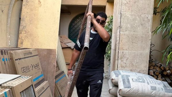 حي الهرم يوقف أعمال تشطيب “فيلا” بدون تصريح ويصادر المعدات